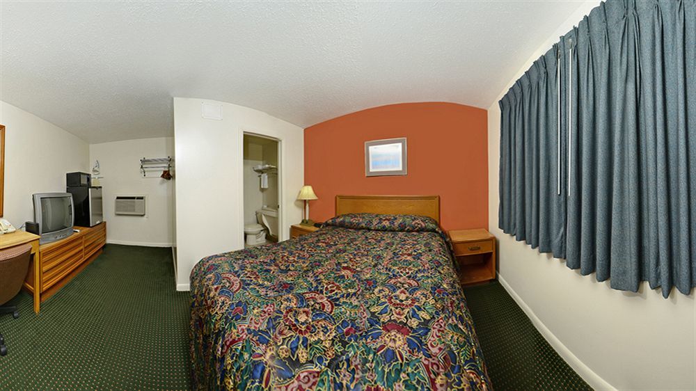 Best Way Inn Middlefield Dış mekan fotoğraf